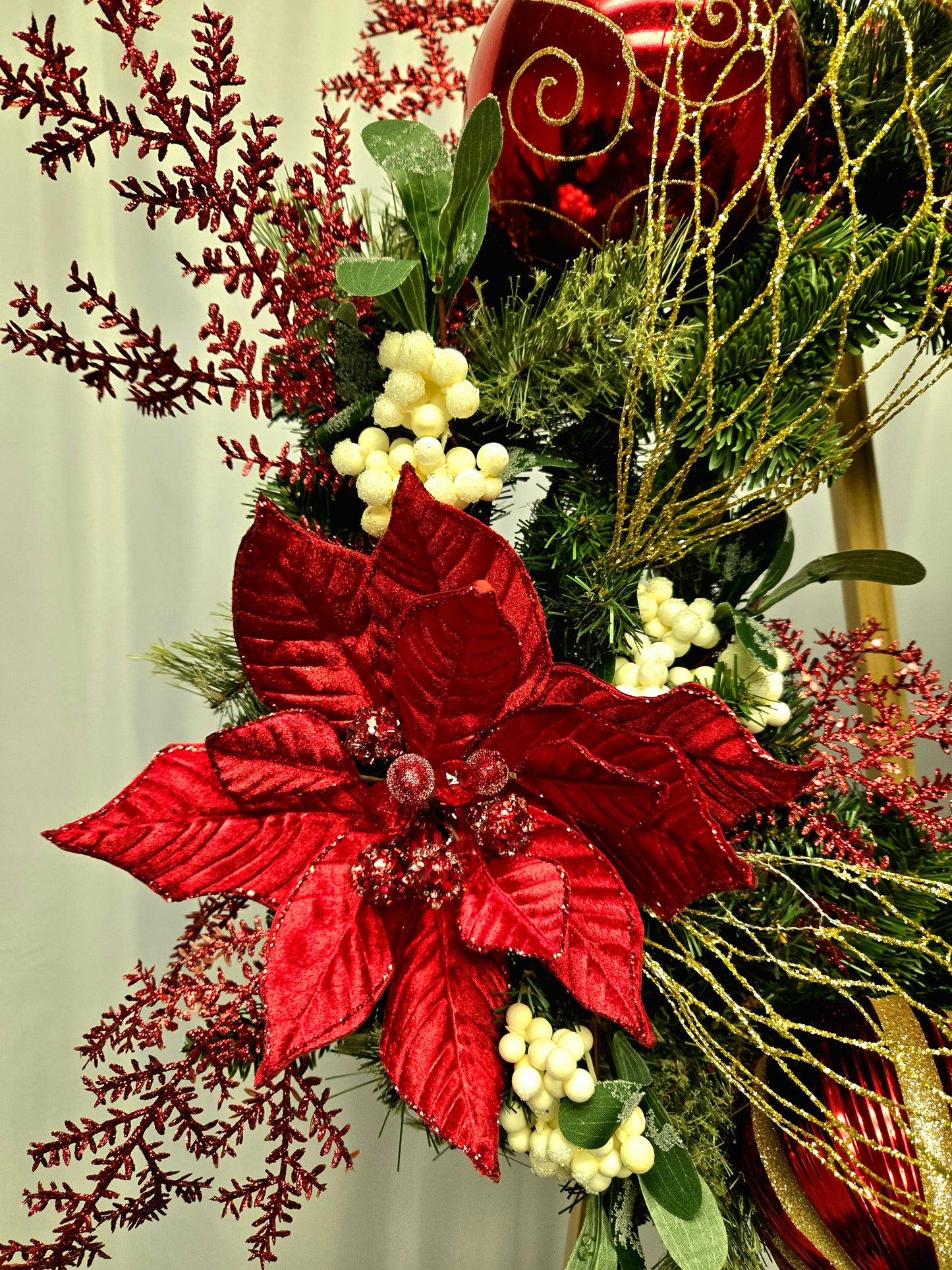 18″ Christmas wreath in red, white, and gold with luxurious premium ribbon