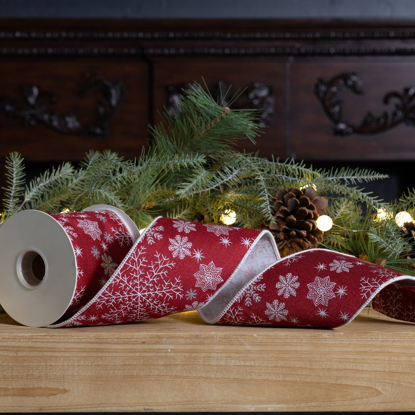 4″ × 5 yd wired polyester ribbon in red and white snowflake pattern