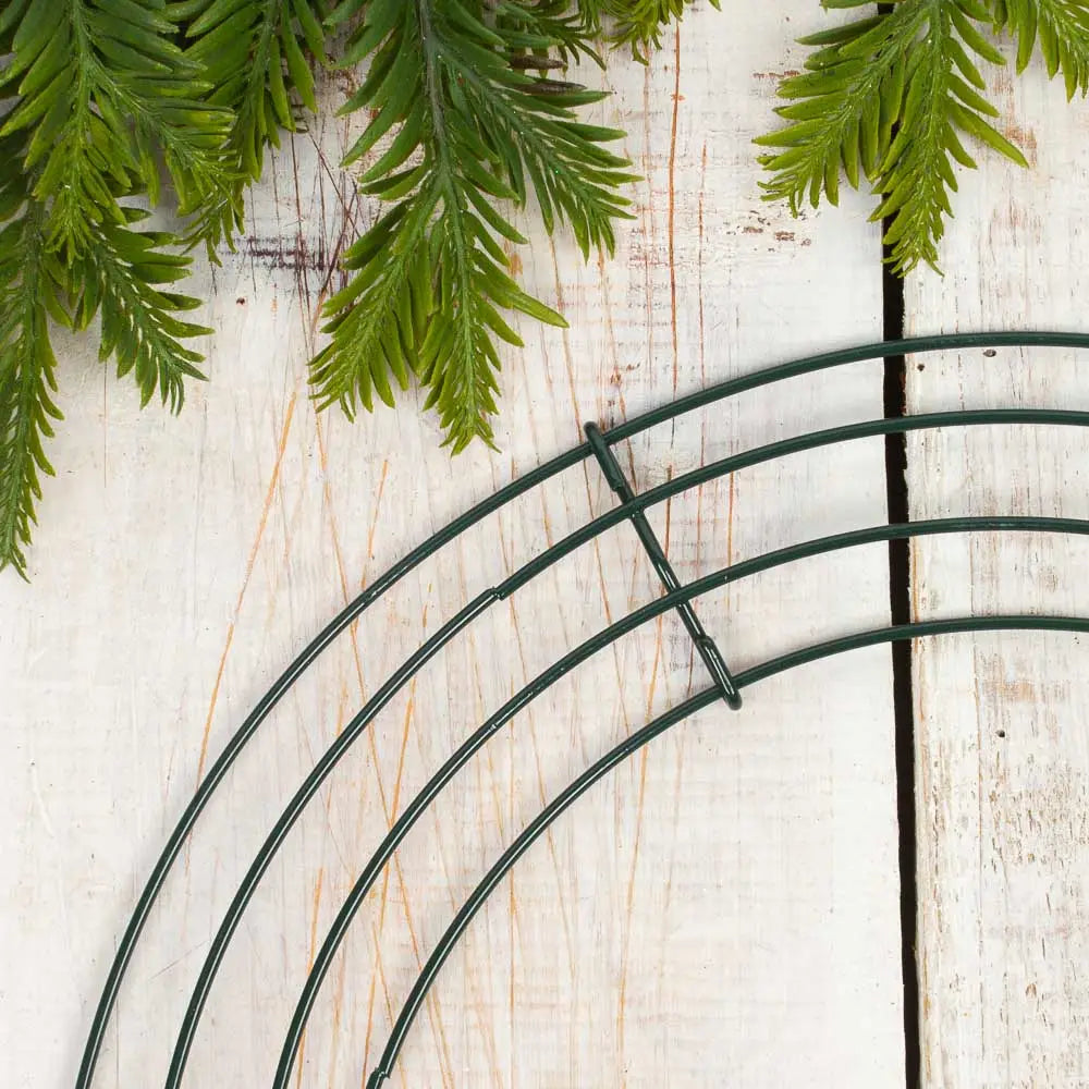 12-inch green box wire wreath frame with heavy-weight coated metal for DIY craft use