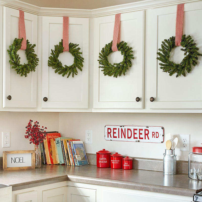 16" Artificial Canadian Pine Wreath