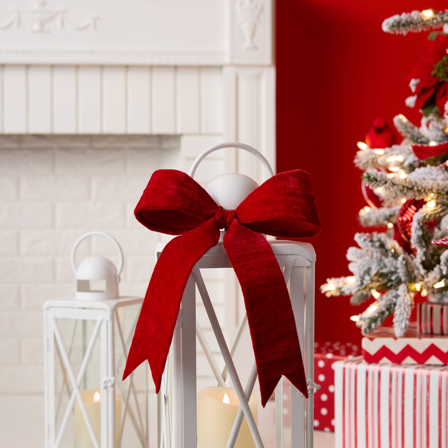 Red wired holiday bow set of two (16.5″ tall) – perfect for wreaths, garlands & festive décor | RRO Home
